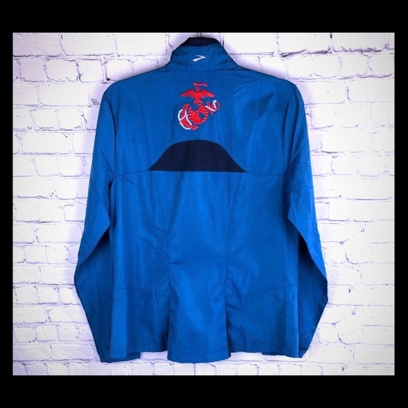 Brooks Jackets & Blazers - Brooks brand Marine Corps marathon jacket
